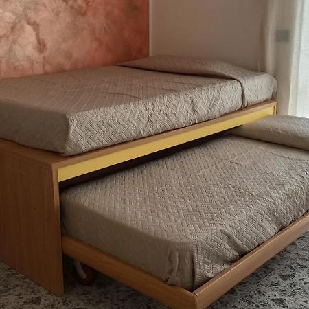 Guest House Nora Ortona Bagian luar foto