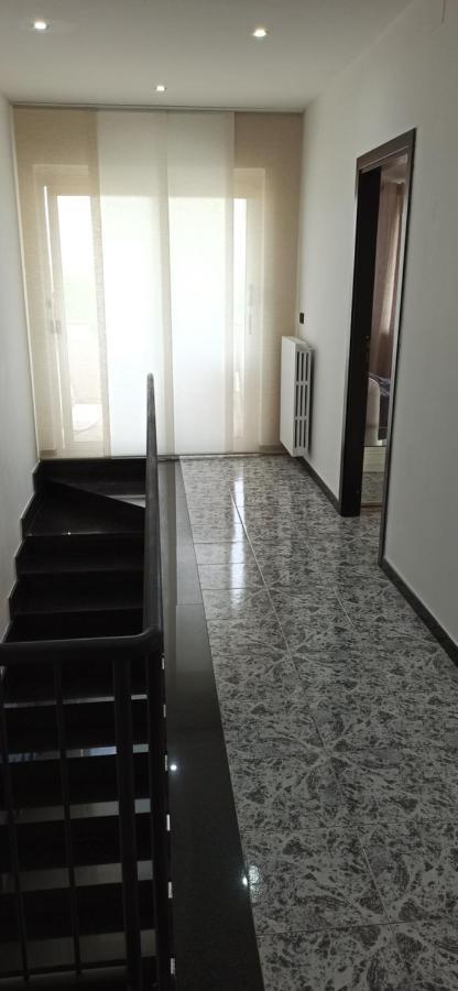 Guest House Nora Ortona Bagian luar foto